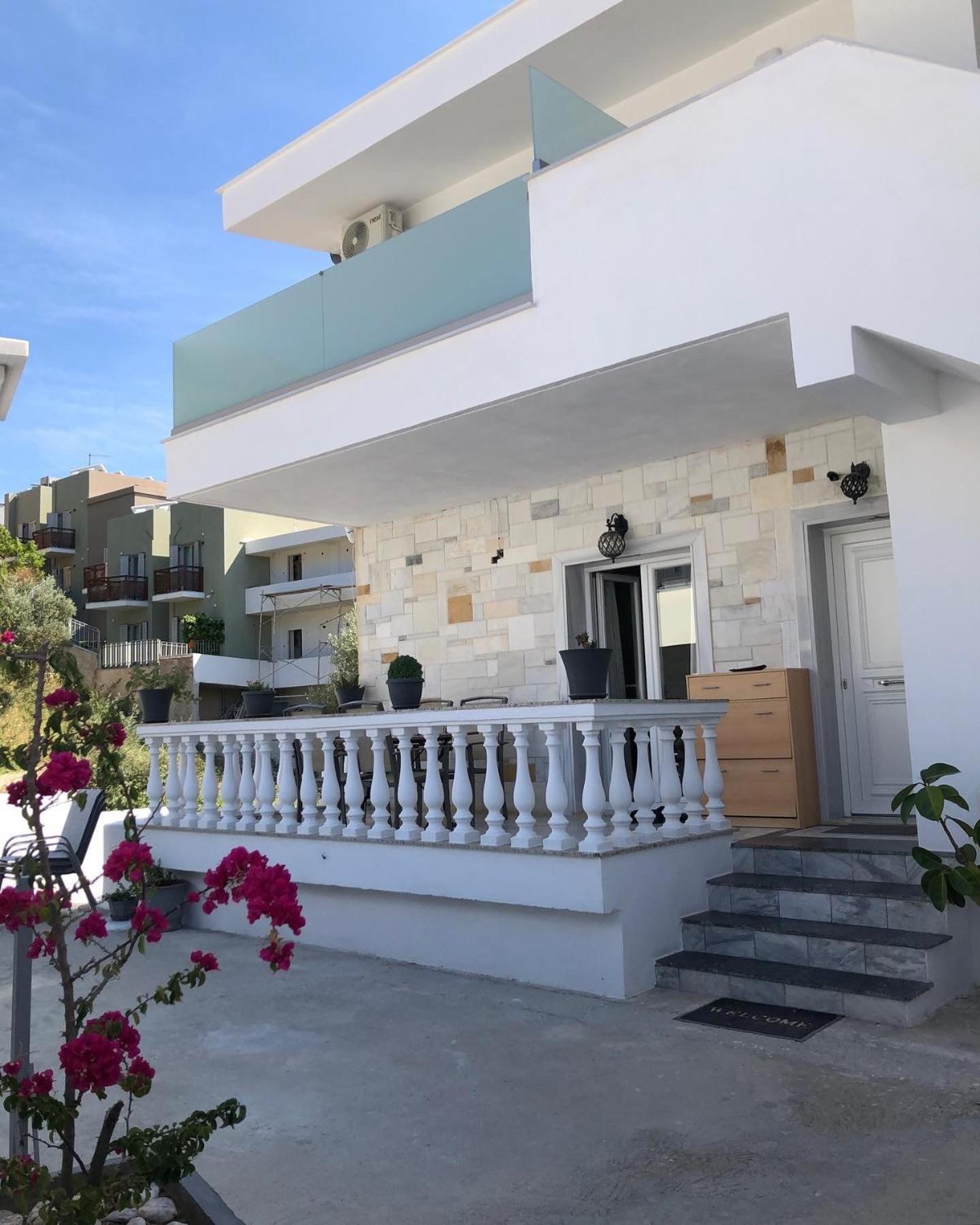 Fiosal Apartments 3 สเกียธอสทาวน์ ภายนอก รูปภาพ